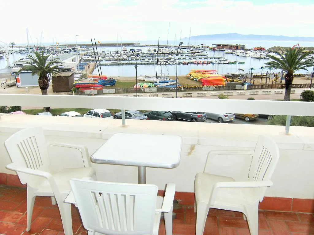 Apartamentos Marina Torroella De Montgri Apartment